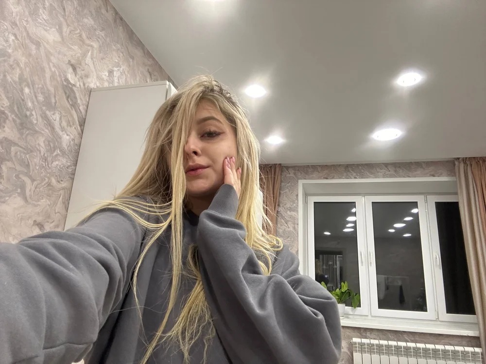 LiaDeyn Chatroom