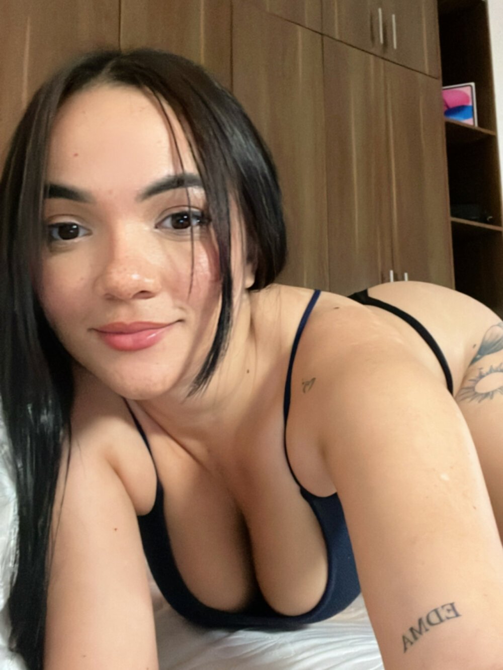 LiaRussoo__ Chatroom