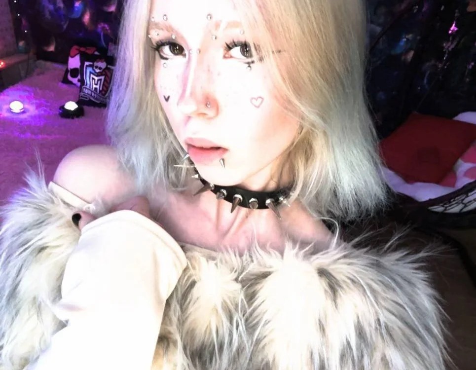 LiaaLuna Chatroom