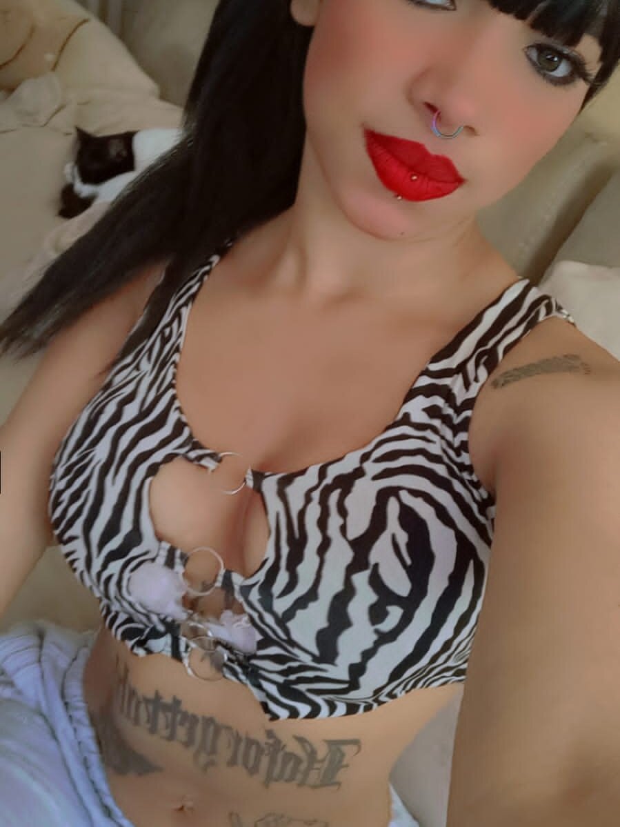 Liah_Marthina Chatroom
