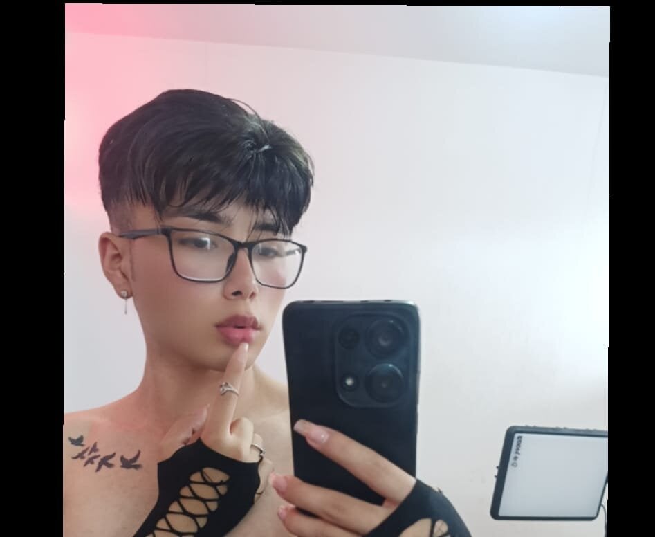 Liam_Marven Chatroom
