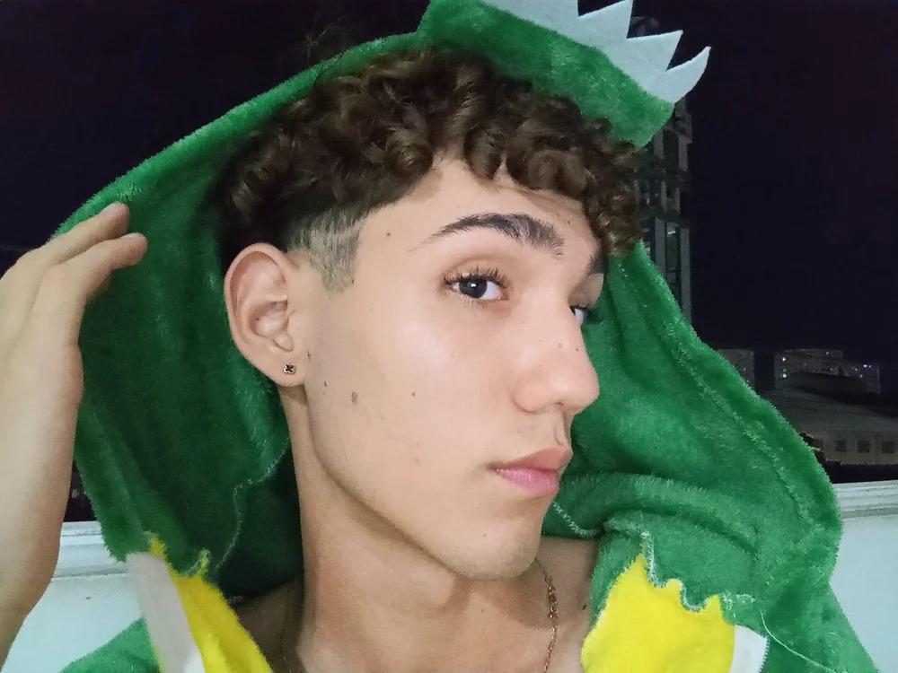 Liam__boy_ Chatroom