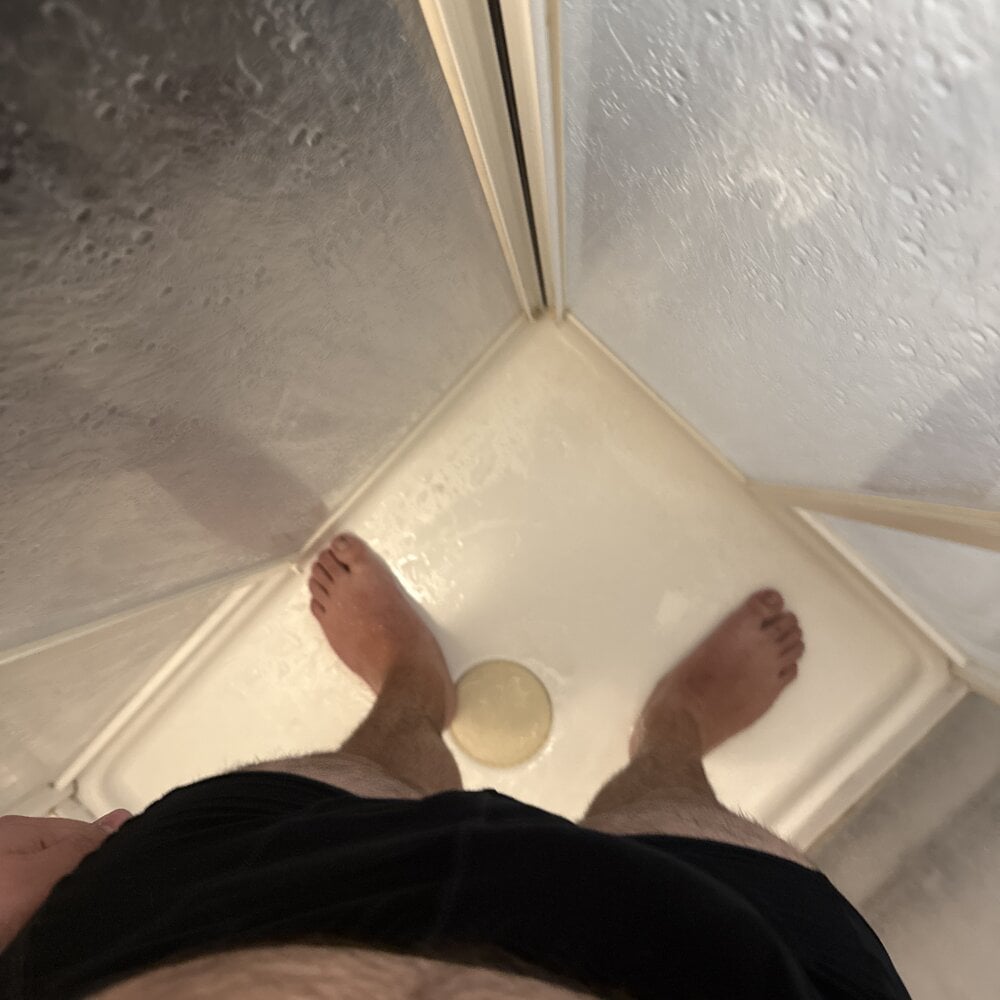 LicitInvader Chatroom