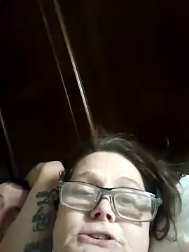 LilRedAss Chatroom