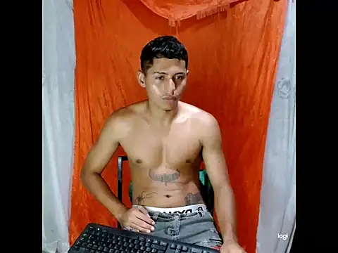 Lil_condor_bby1 Chatroom
