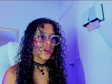 LiliPonce Chatroom