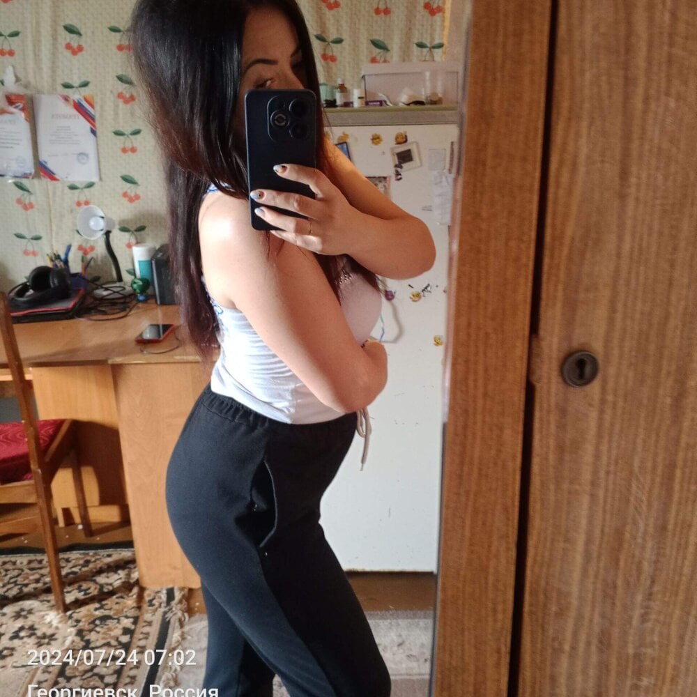 Lili_Doris Chatroom