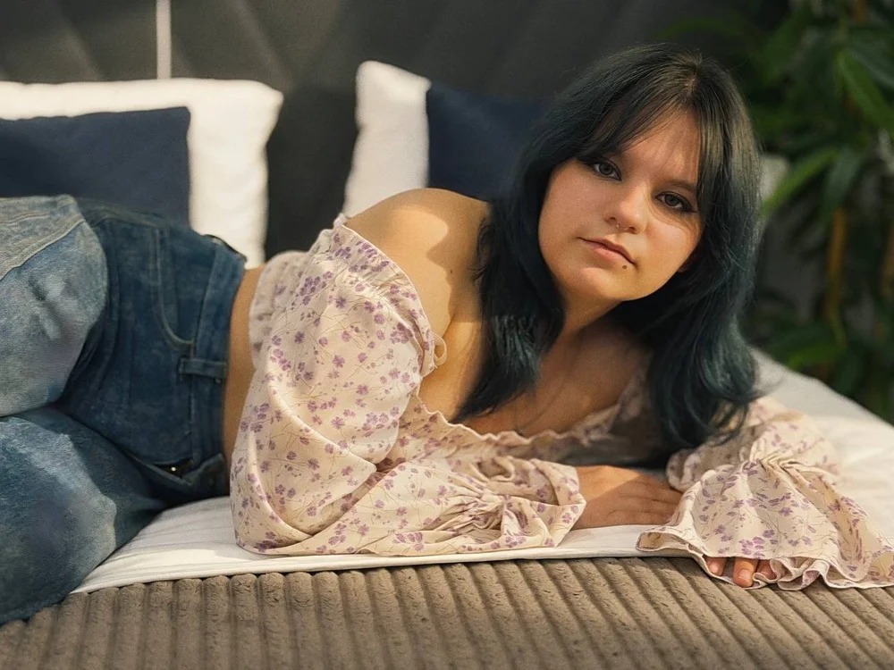 Lilith_Rebel Chatroom