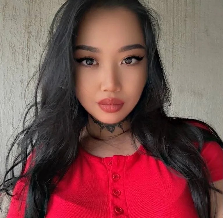 LillGothBaby Chatroom