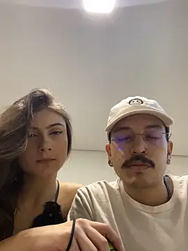 Lillyandbillyy Chatroom