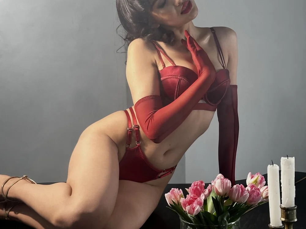LilyMay Chatroom