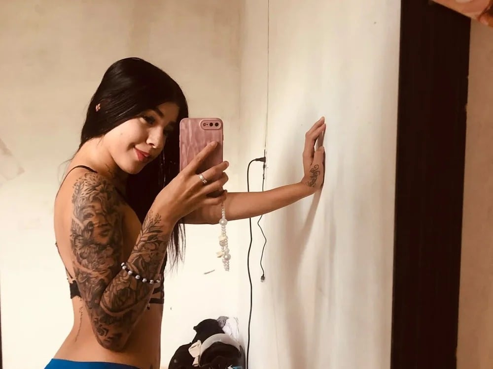 Lily_amara Chatroom