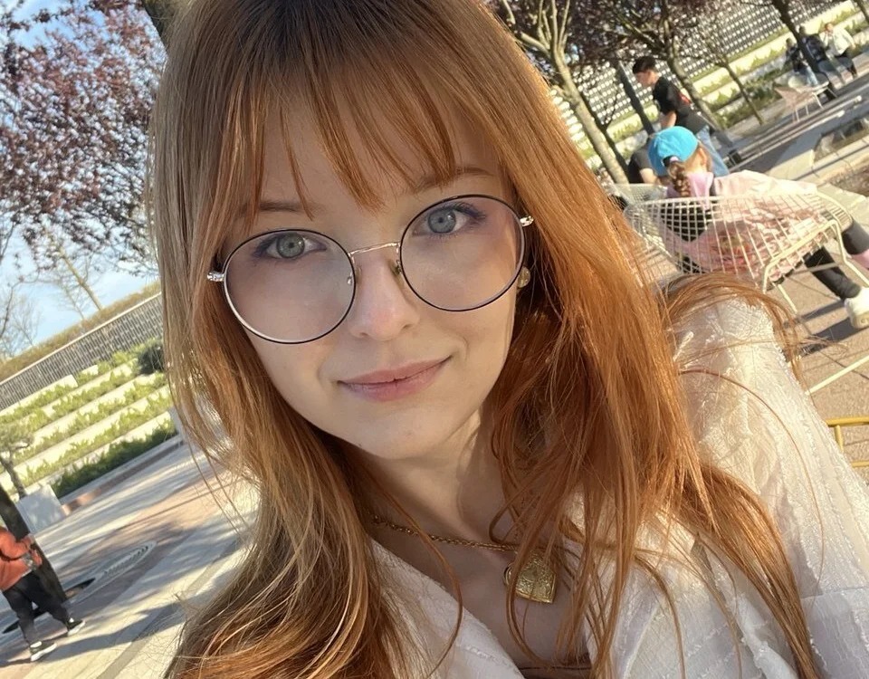 Lilyrin Chatroom