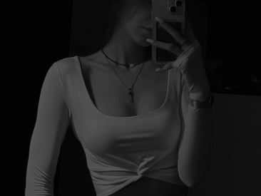 lina-away