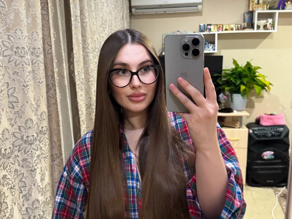 Lindasix Chatroom