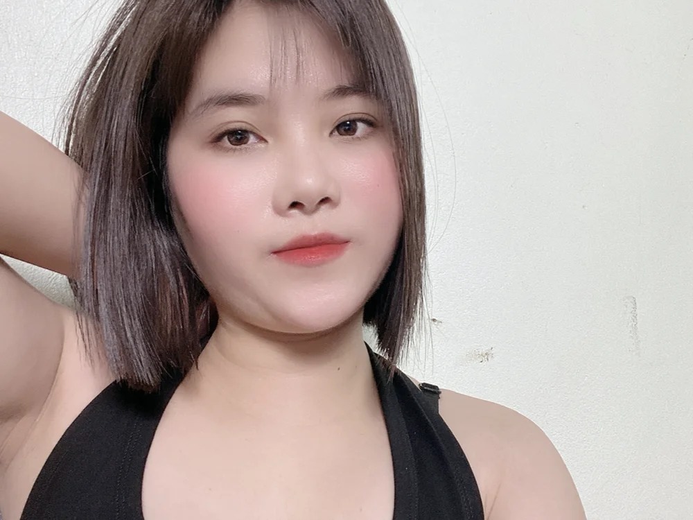 Linna_cute Chatroom