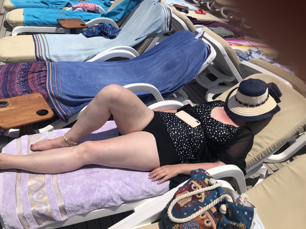 LisaHoneyLisa Chatroom