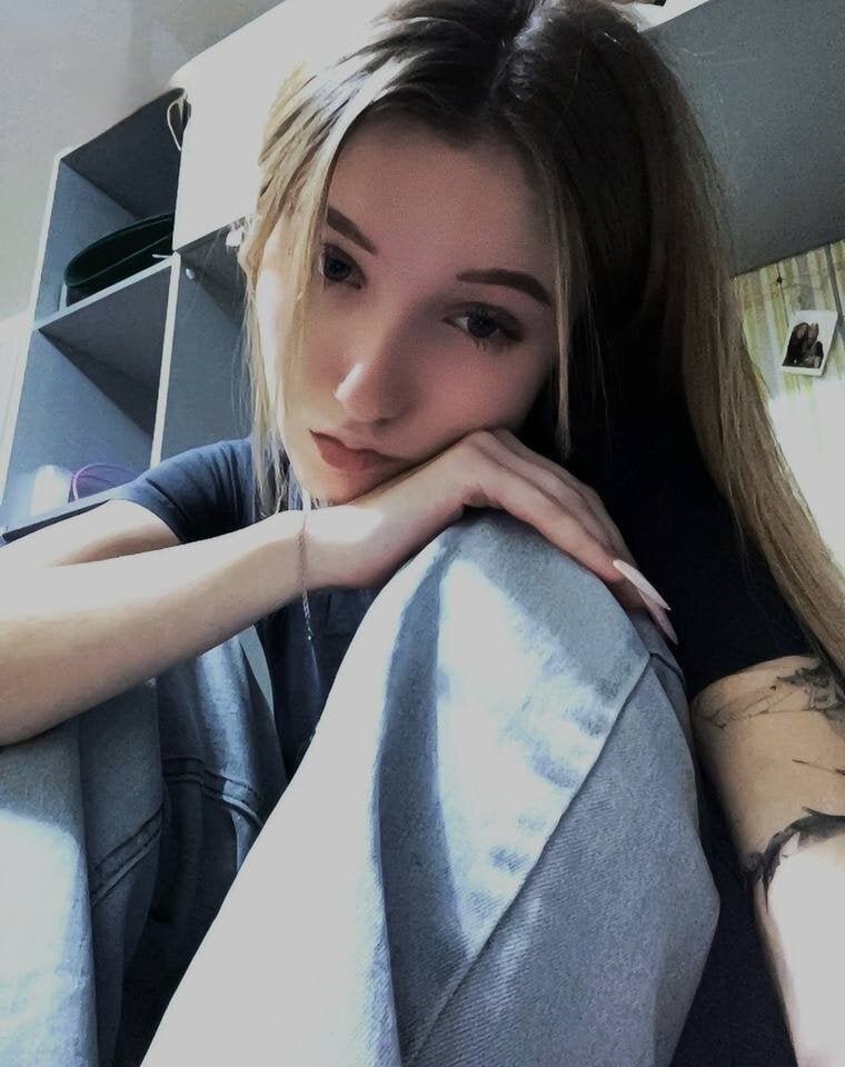 LisaWhitexz Chatroom