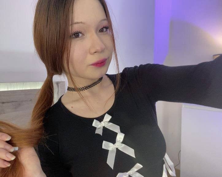 Lisa_Lust Chatroom