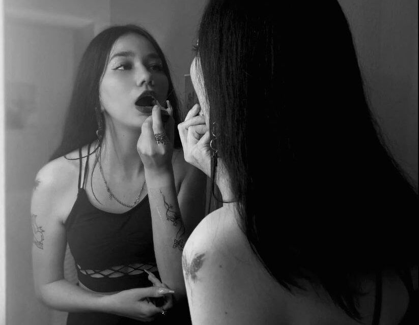 Little_Shawty_Witch Chatroom