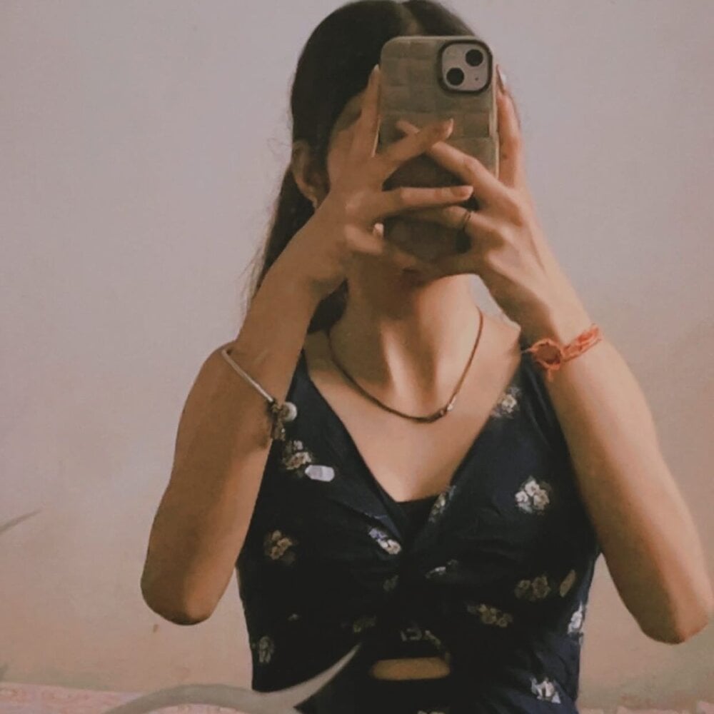 Little_barbie66 Chatroom