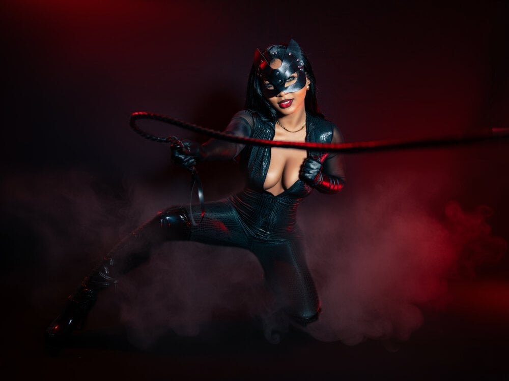 LizyTayloor Chatroom