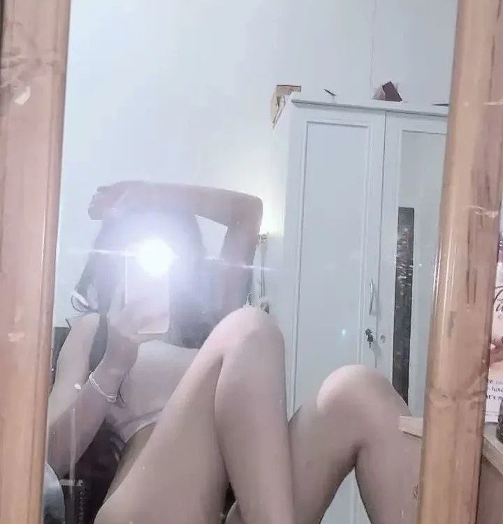 Llleoola Chatroom