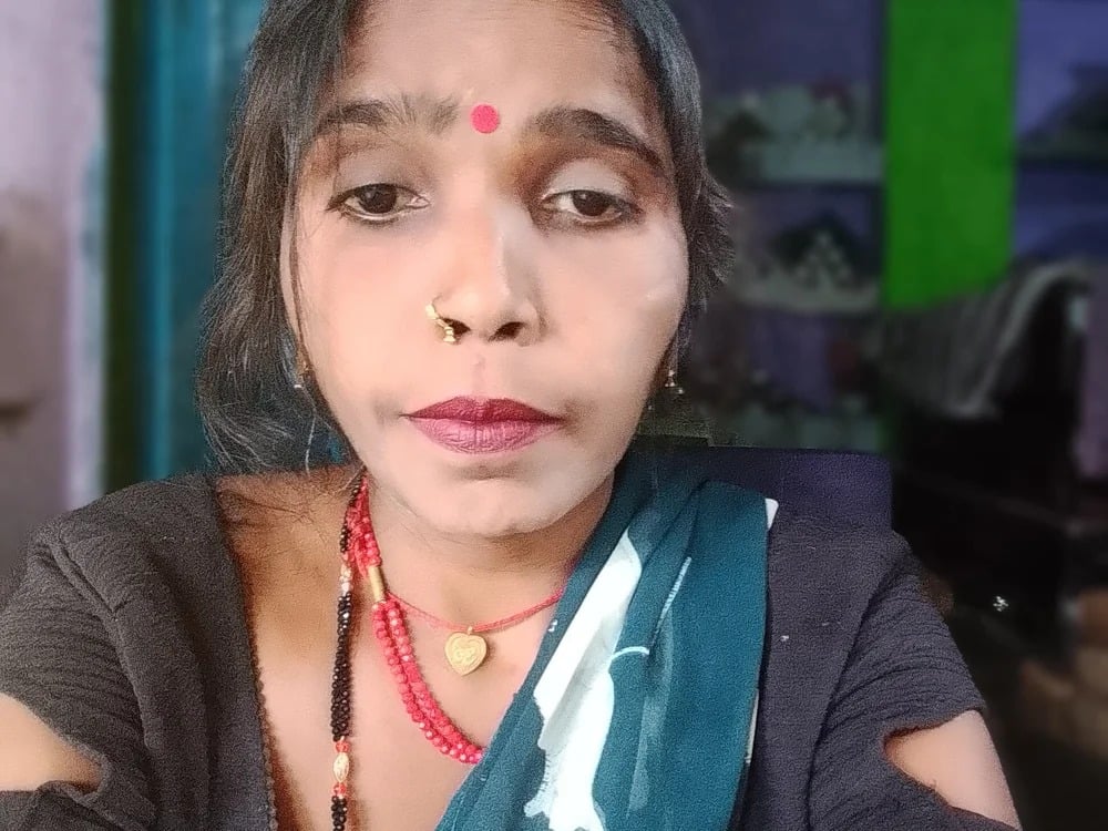 Locky_manvi Chatroom