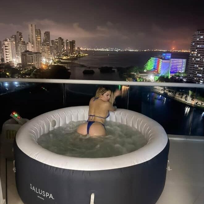 Lola_Maria21 Chatroom