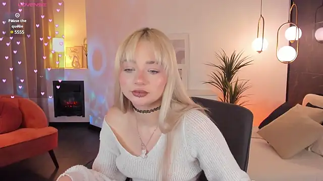 Lola_Murrr Chatroom