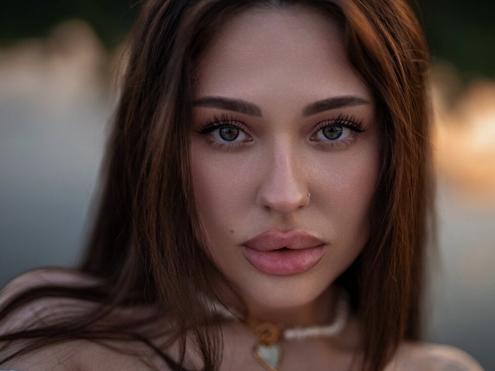 Lolla_dolly Chatroom