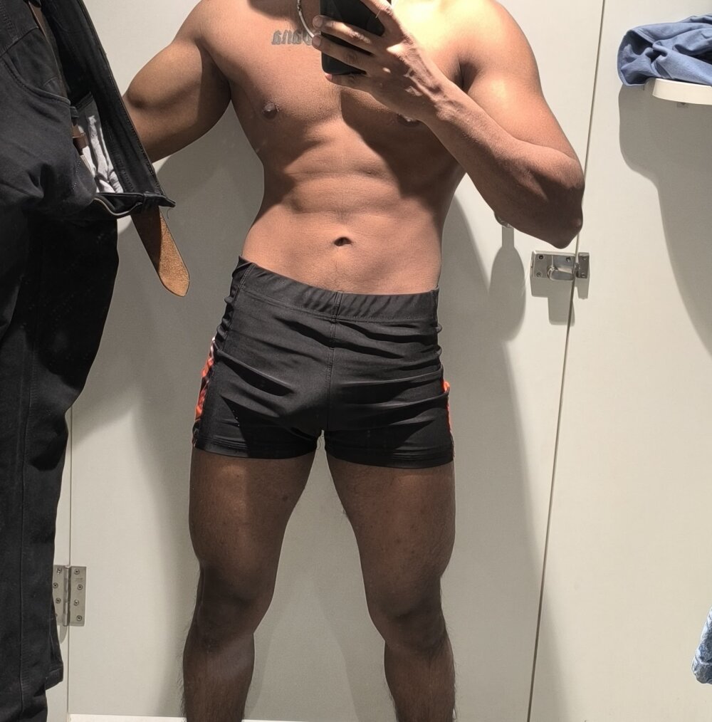 Lollipop_0052 Webcam Profile Picture Lollipop_0052 Chatroom