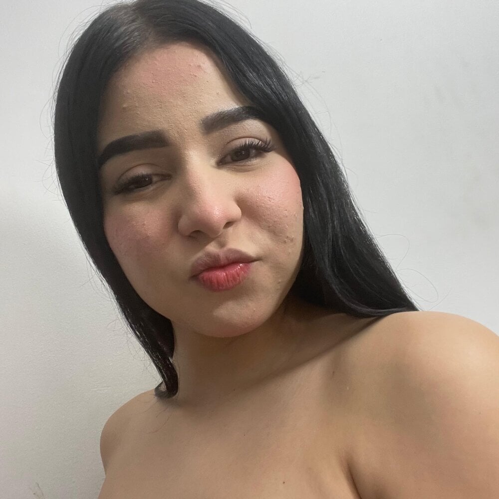LookWet Chatroom