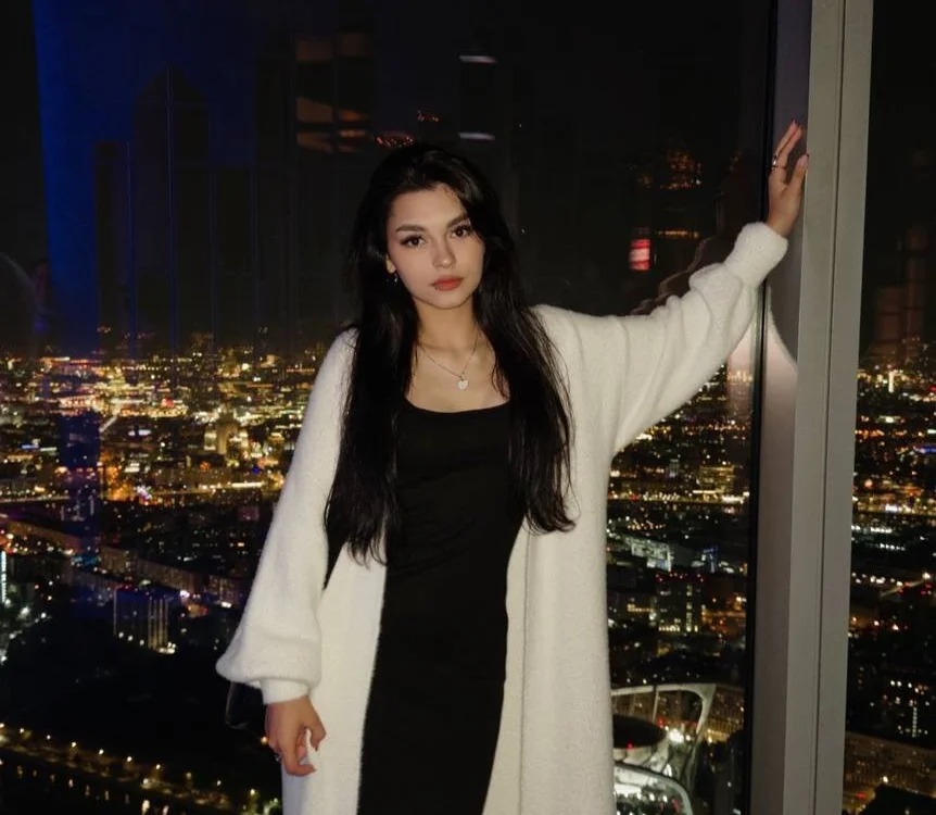 LoreeBerrio Chatroom