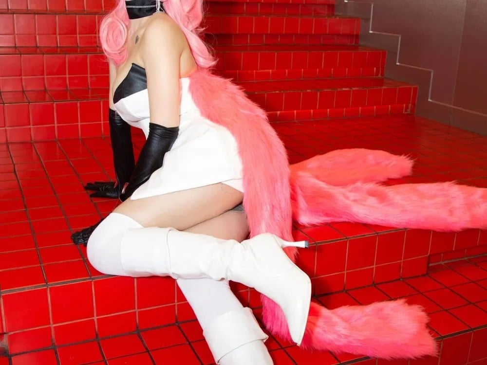 Loti_sexy Chatroom