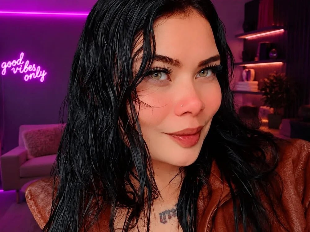 LoveLilly_ Chatroom