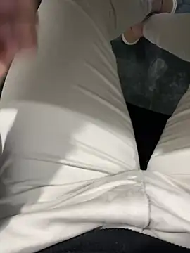 Lucas007450Lu Chatroom