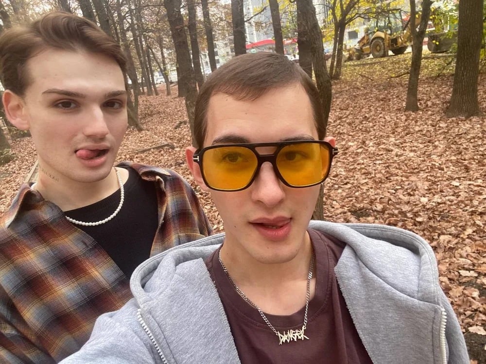 Lucas_Moran Chatroom