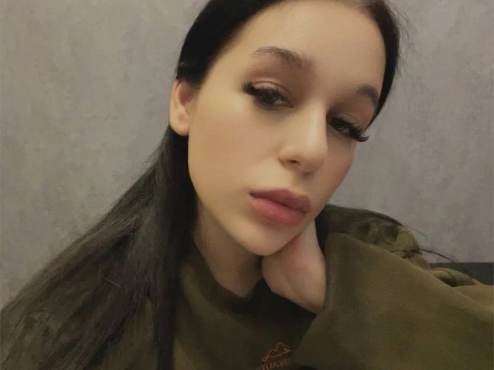 Lucille_Smith Chatroom