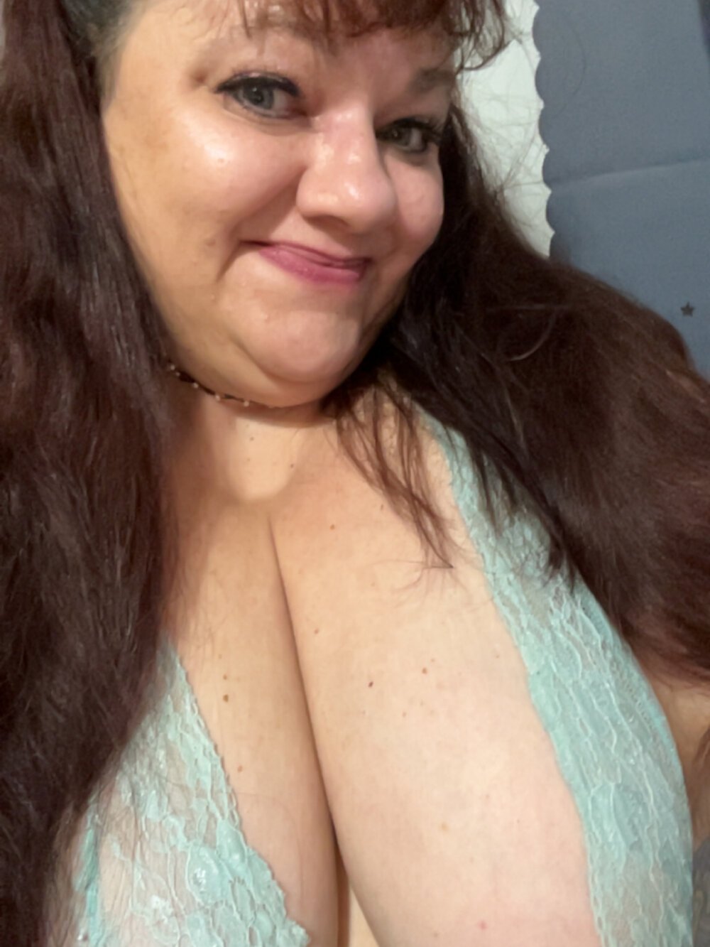 Luciouslouise72@xh Webcam Profile Picture Luciouslouise72@xh Chatroom
