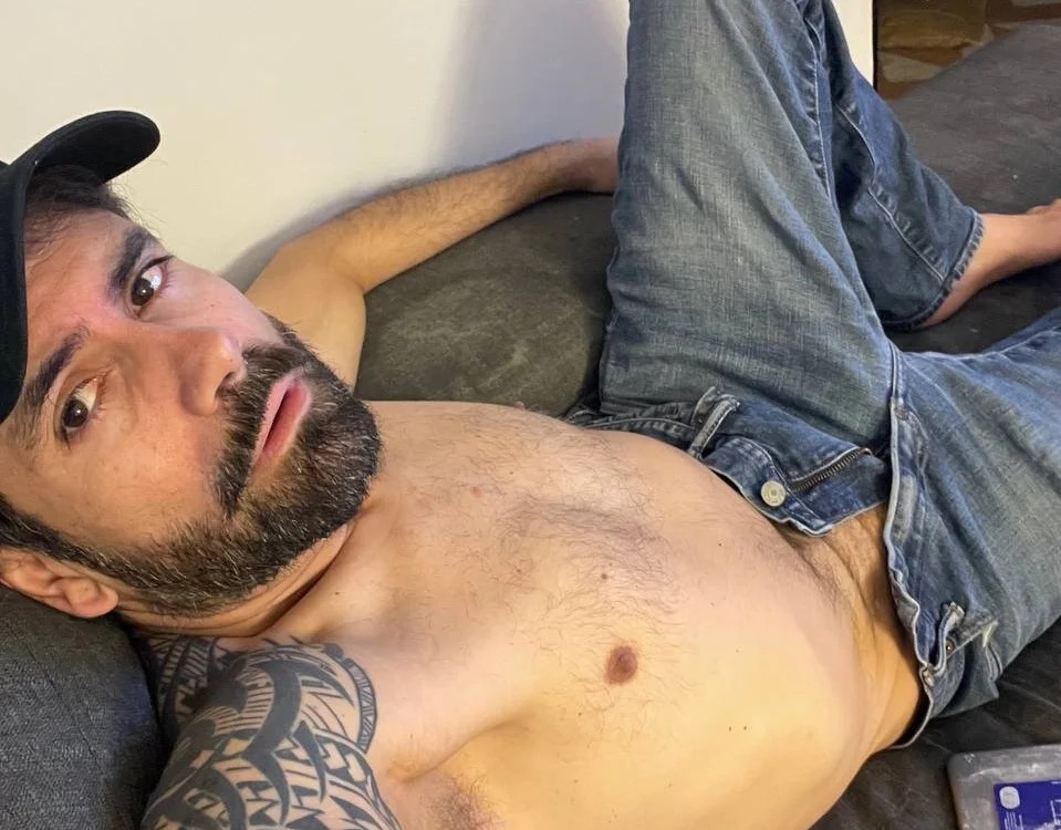 LukasMackenna Chatroom