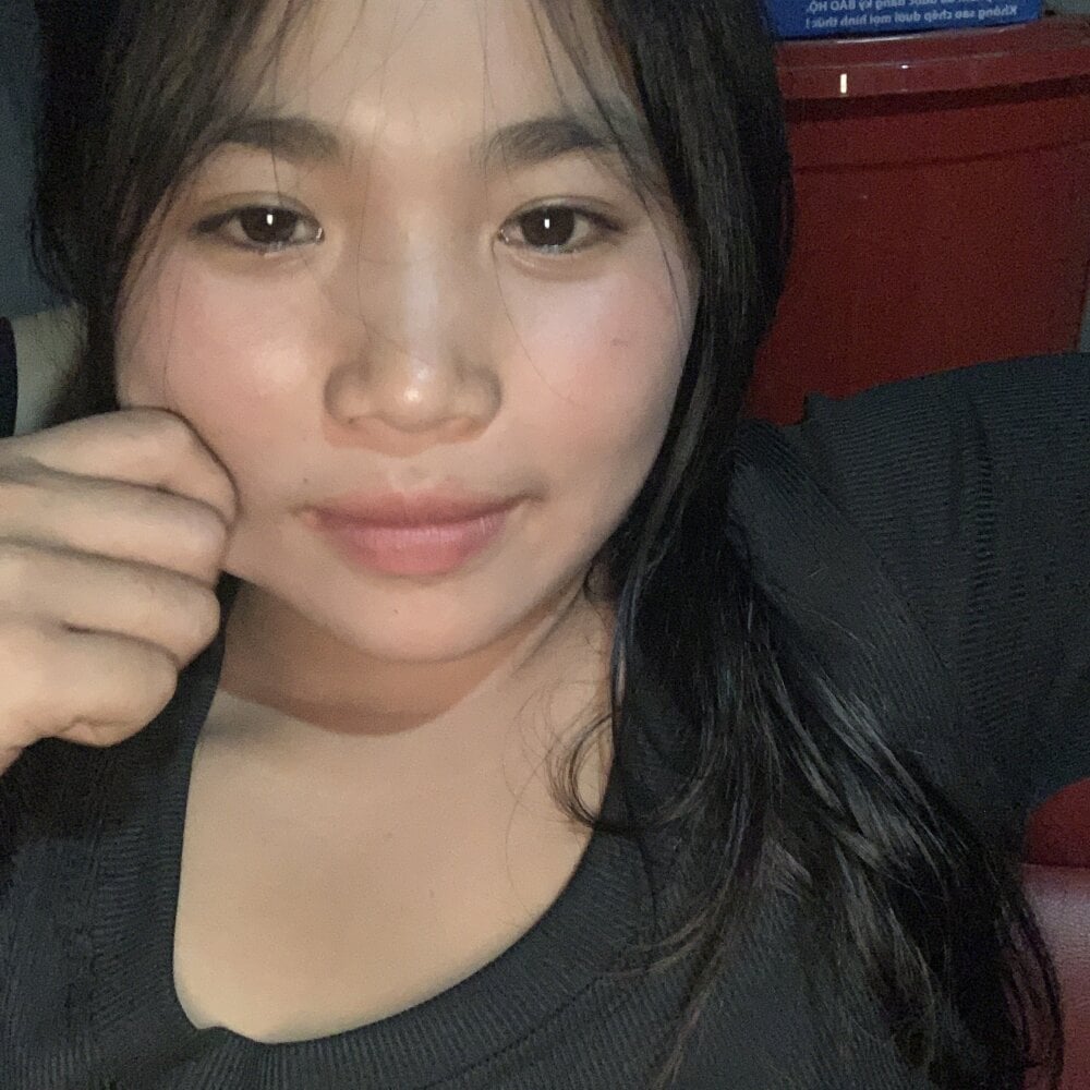 Luna-xinh04 Chatroom
