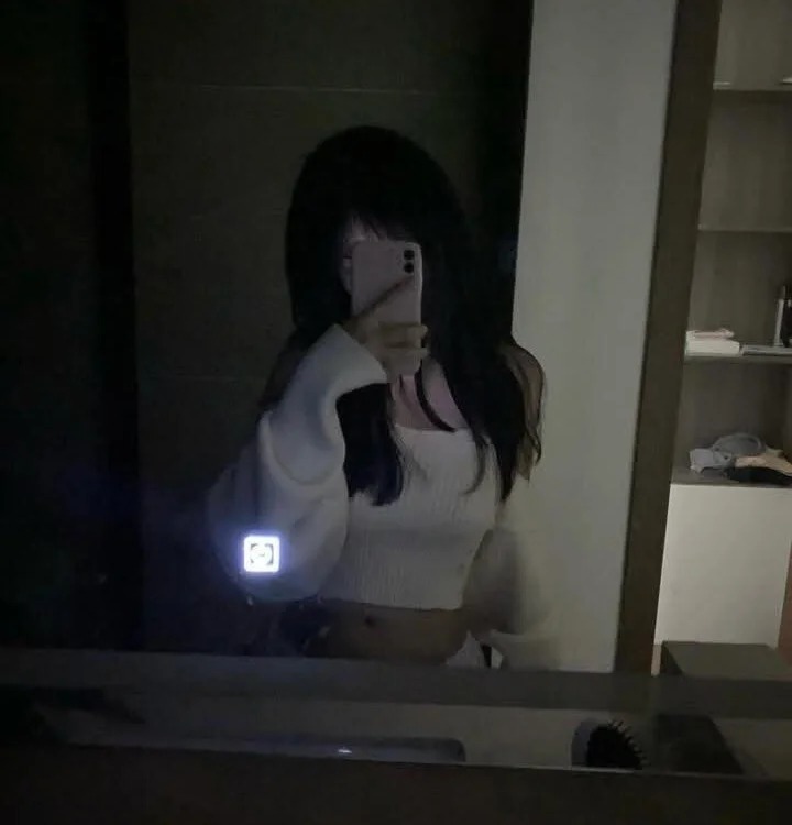 Luna0305 Chatroom
