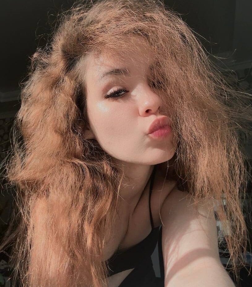 LunaAfrodita Chatroom