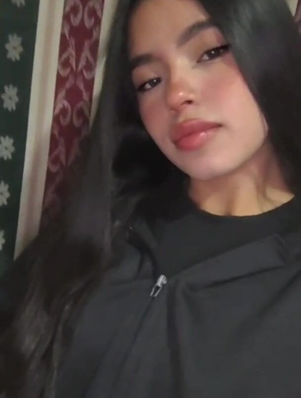 LunaMoore_Pink Chatroom