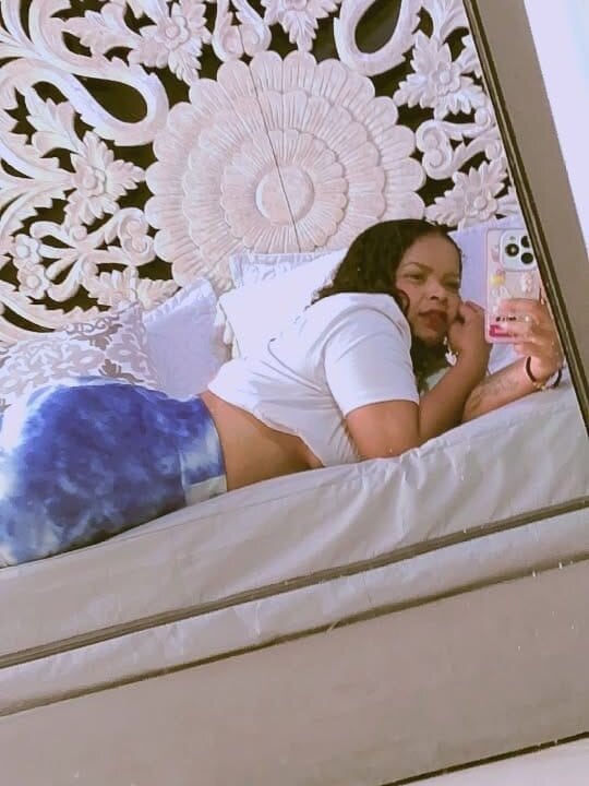 Luna_Collins_ Chatroom