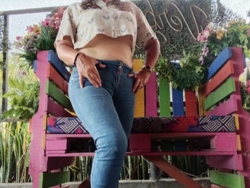 luna-naughty1