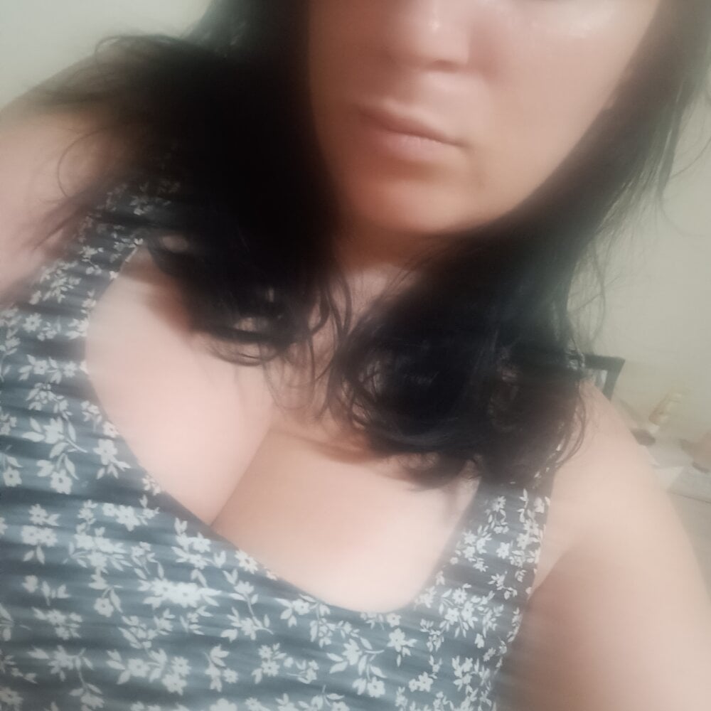 Luna_blir Chatroom
