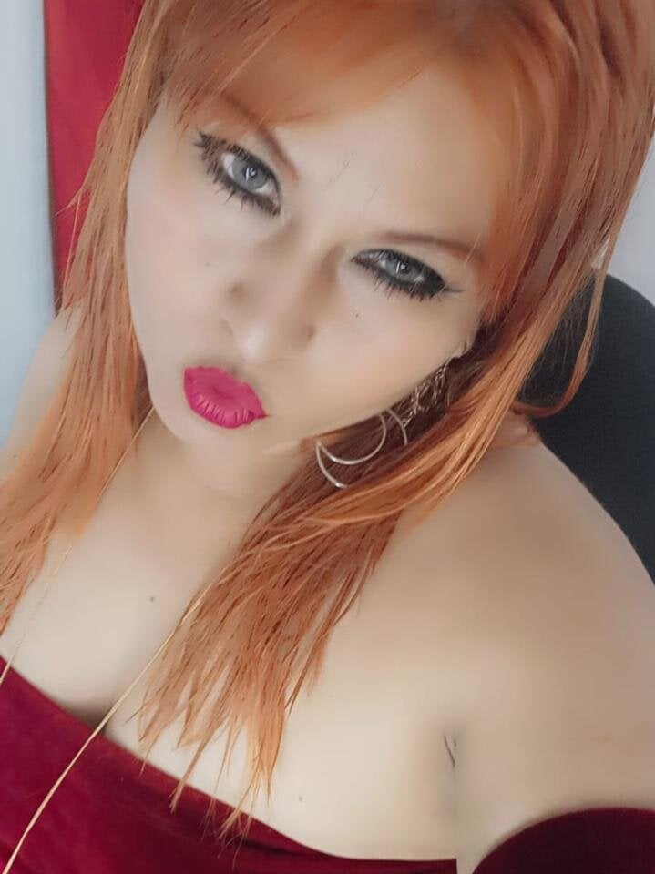 Luna_monro Chatroom