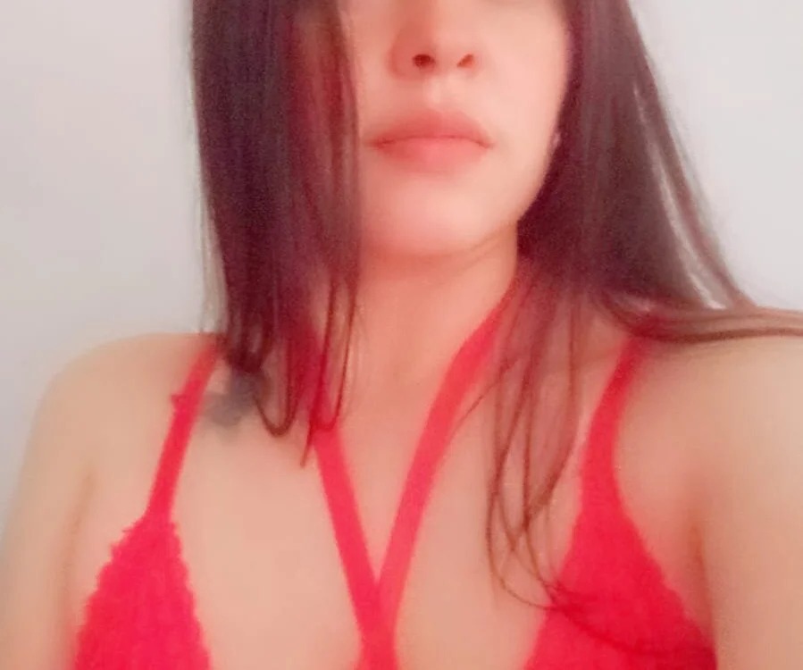 LunaaVelvett Chatroom